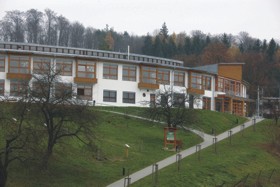 Základní škola ve Křtinách. Foto: Radoslav Bernat. 