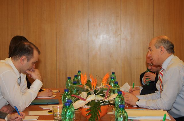 Discussion with Hungarian minister Draskovics